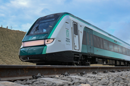 Gobierno cobrará más a concesiones de carga para fondear trenes de pasajeros